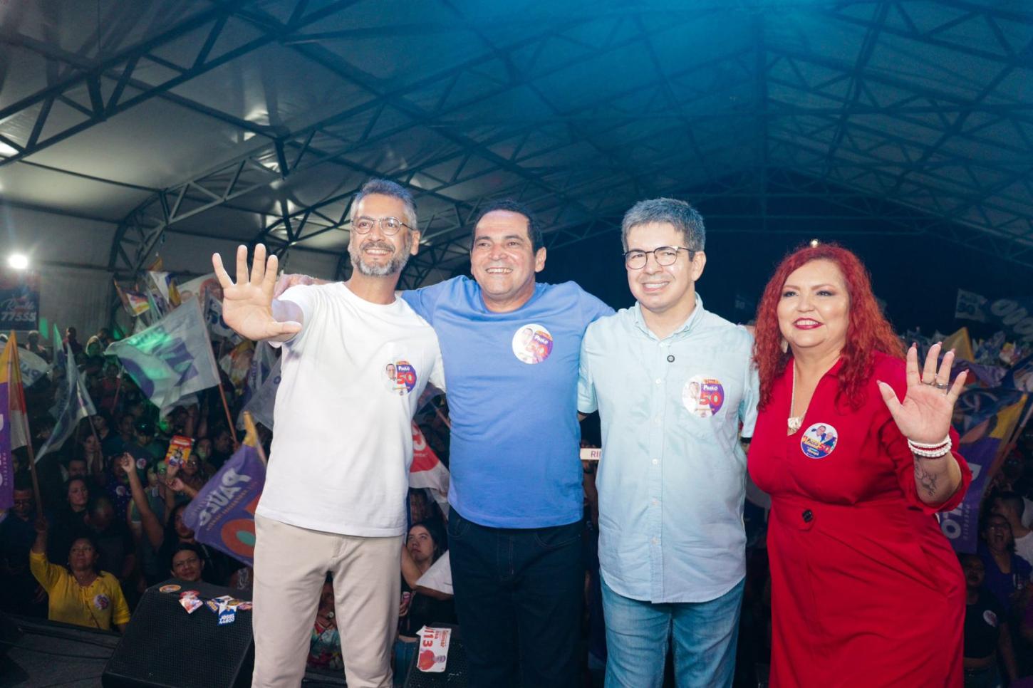 Paulo 50 reúne mais de 10 mil professores na Plenária da Educação