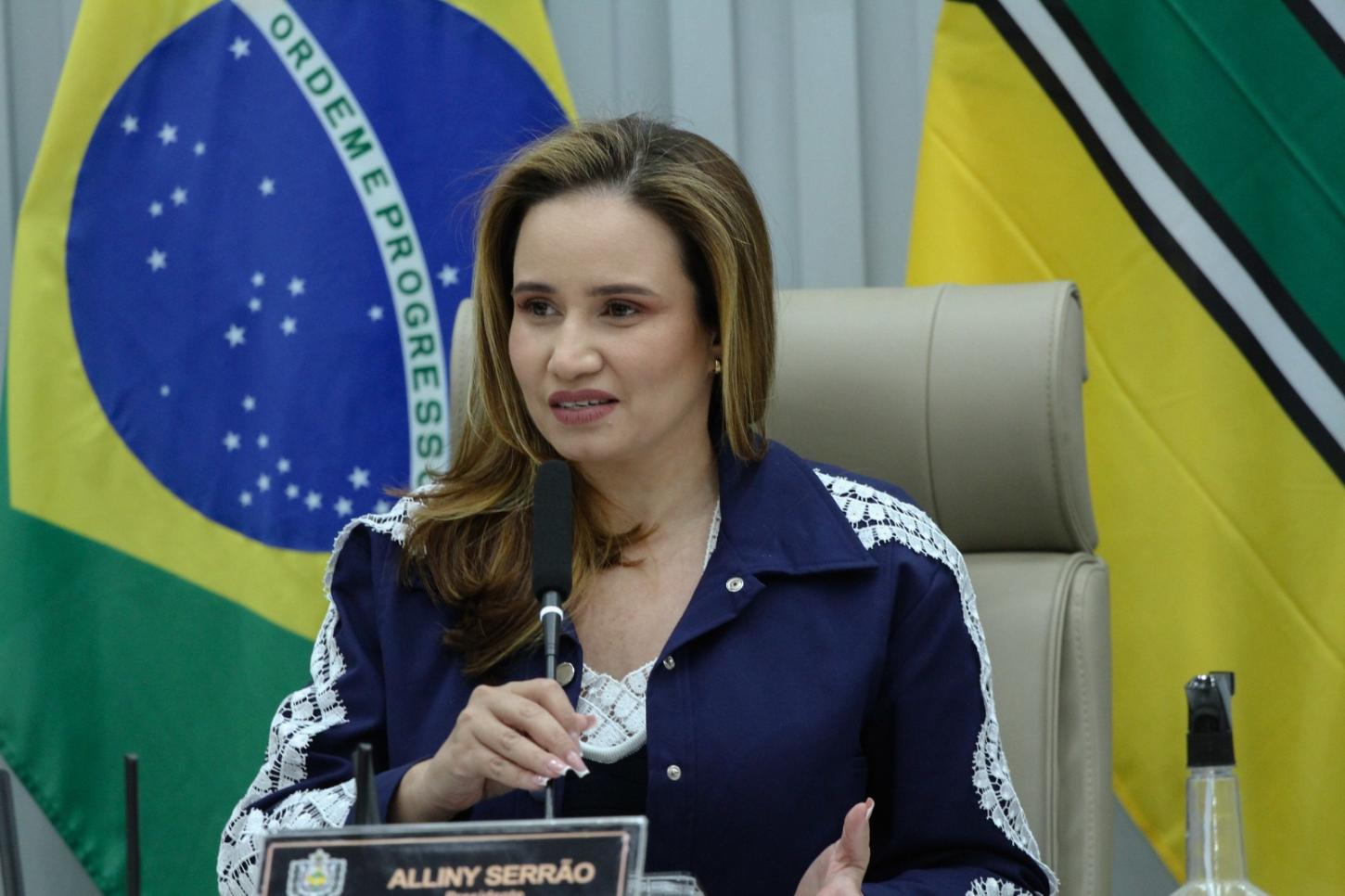 Deputada Alliny Serrão propõe aplicativo com leis para proteção de mulheres no Amapá