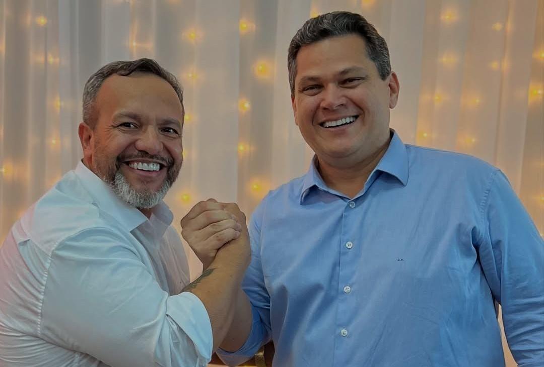 Senador Davi garante recursos para reforma da Câmara Municipal de Macapá