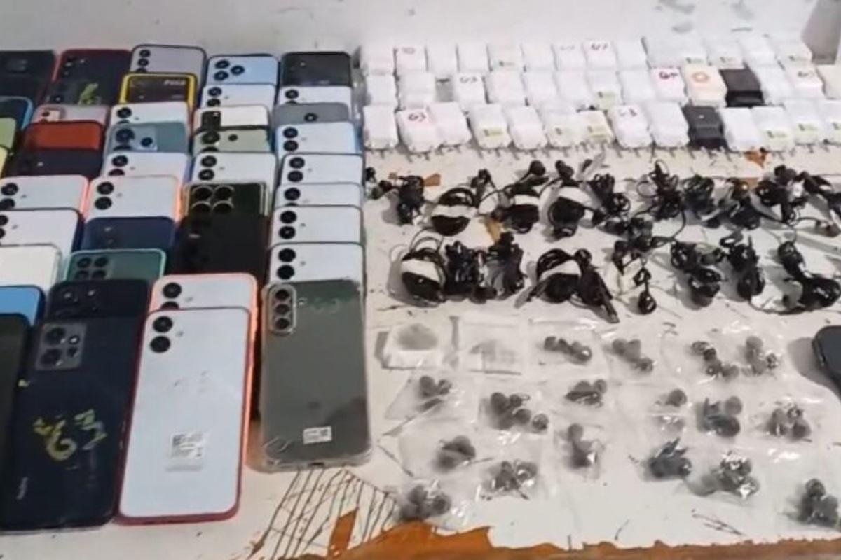 Operação frustra arremesso de 2kg de cocaína e 60 celulares para dentro do Iapen