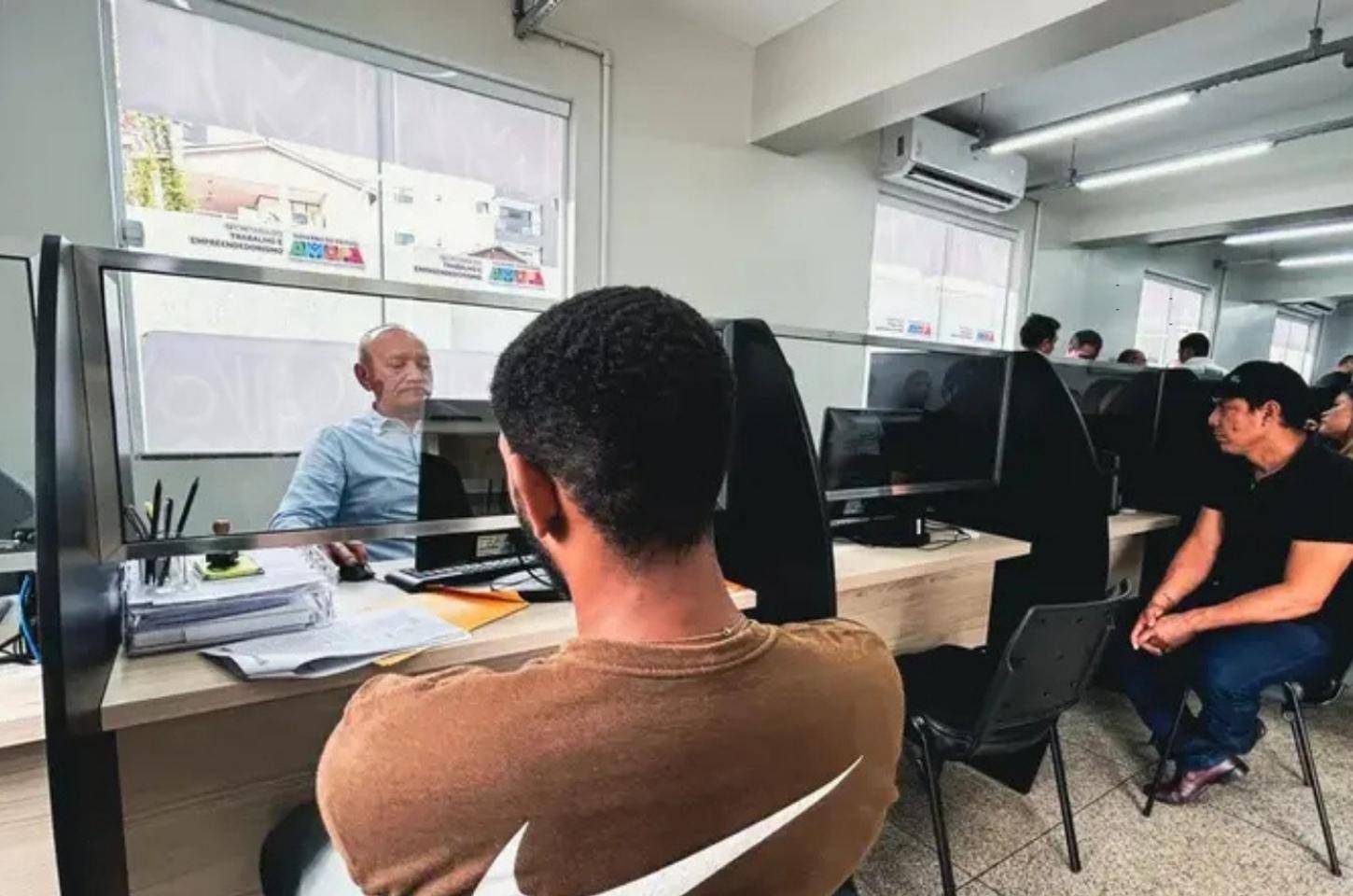 Sine Macapá oferta mais de 150 vagas de emprego nesta terça (17)